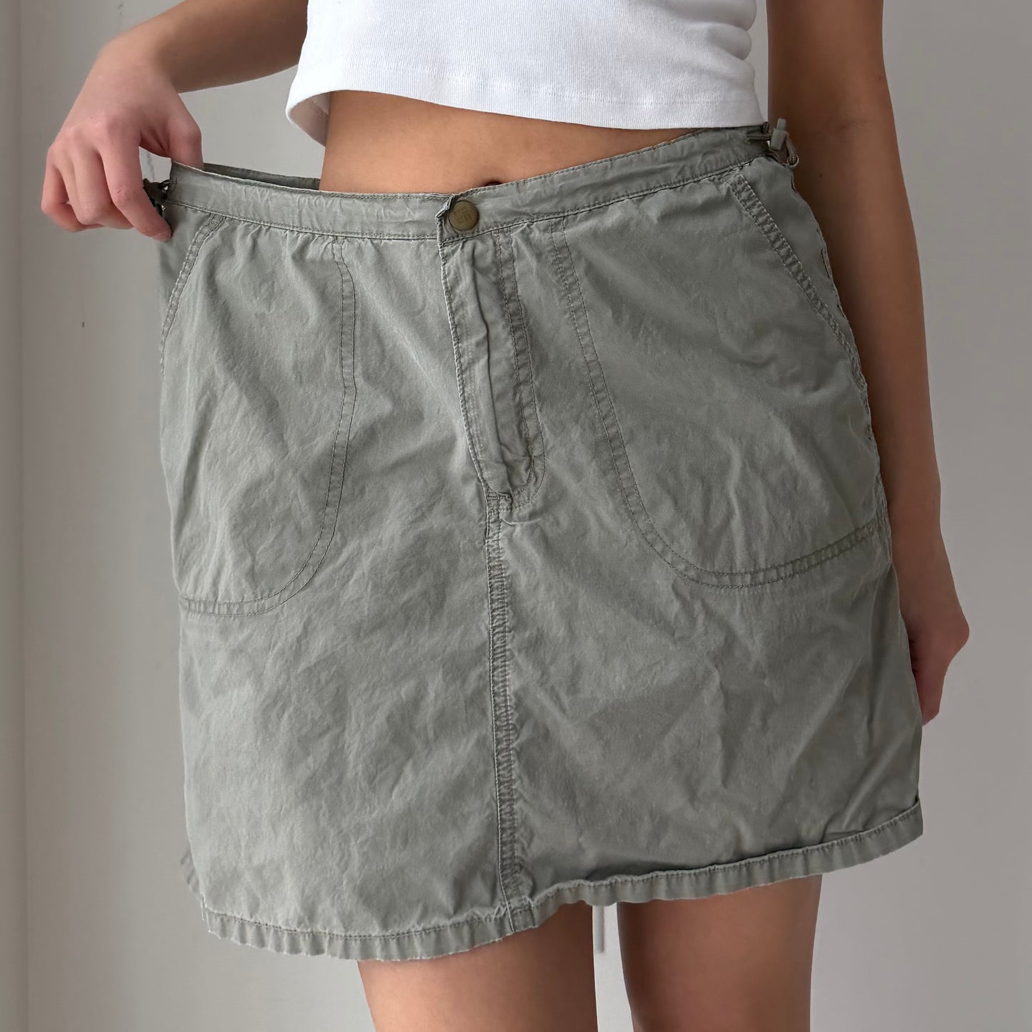 Columbia Khaki Green Utility Cargo Skort - Large