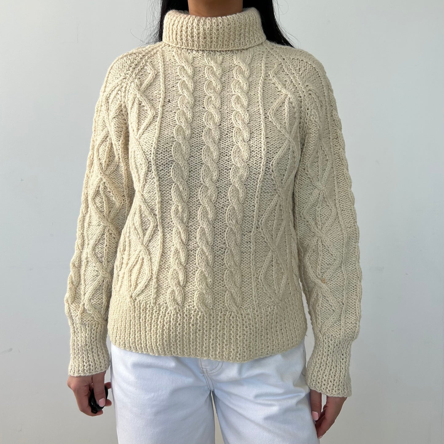 Vintage 1990s Gaeltarra Eireann Co. Wool Aran Knit Turtleneck Jumper - Medium