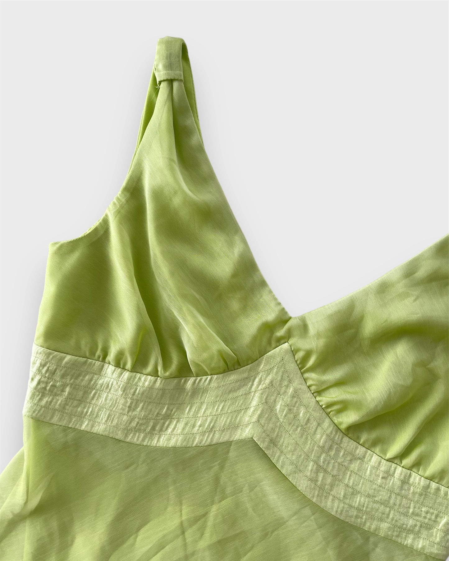 Made in Canada Green Sleeveless V-Neck Top - Small