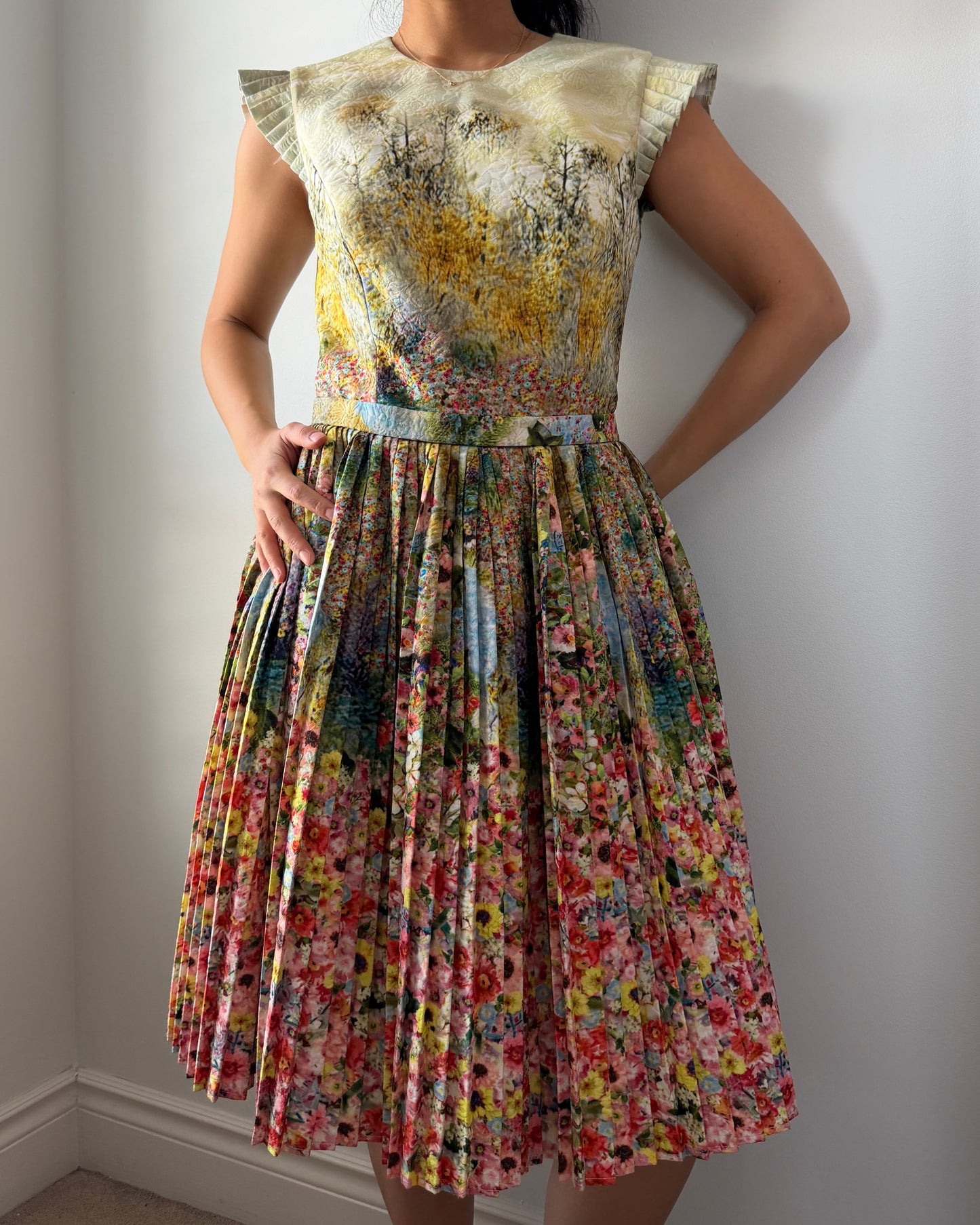 Couturissimo By Michael Cinco Green Floral Pleated Dress - Medium