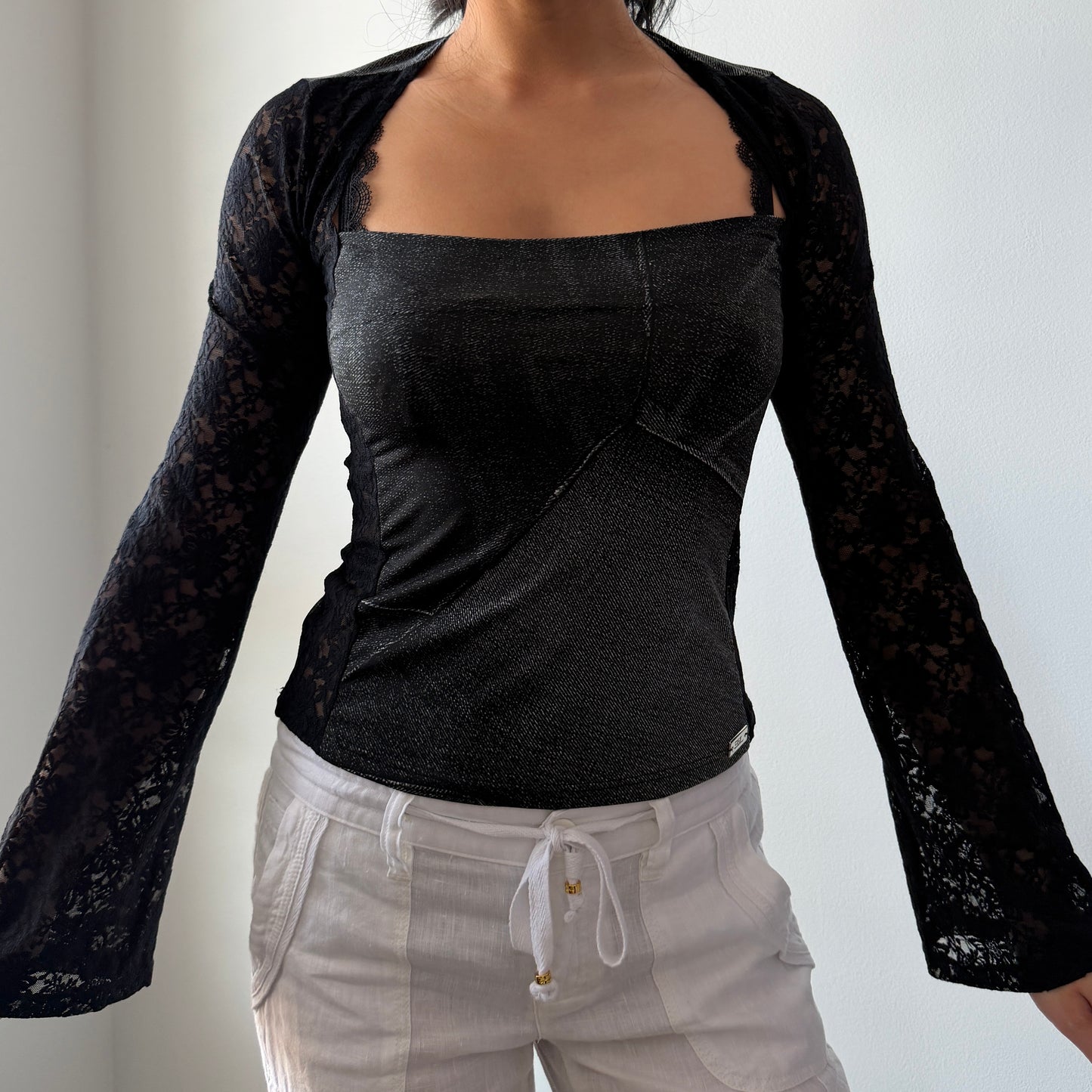 E. Loco Paris Black Lace Sleeve Square Neck Top - X-Small