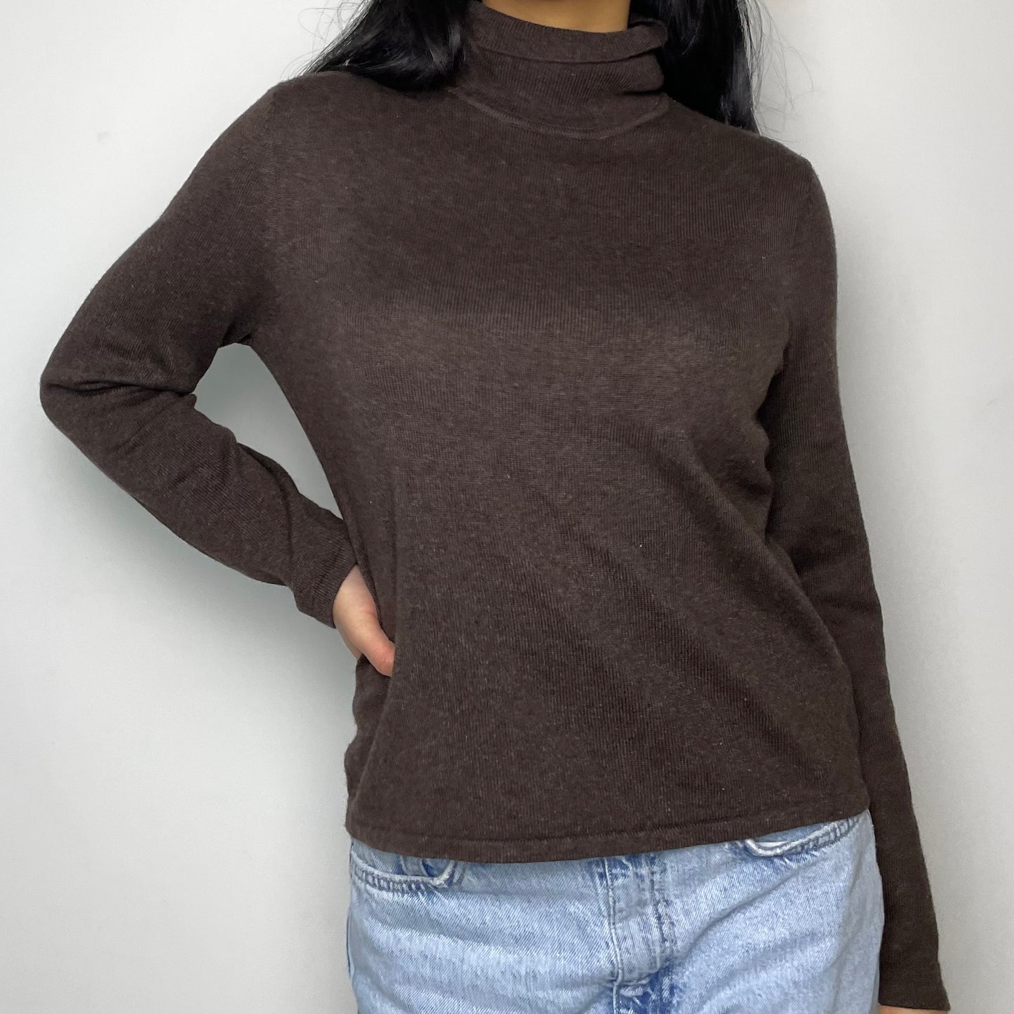 Nygård Collection Brown Silk and Cashmere Turtleneck Sweater - Medium