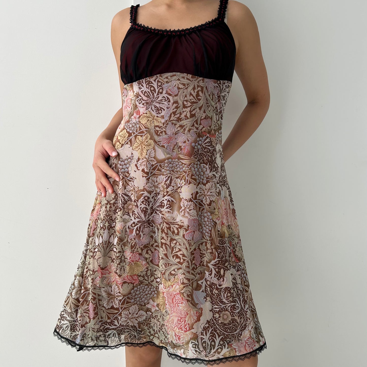 Kollontaï Black Mesh Bust Floral Slip Dress - Medium