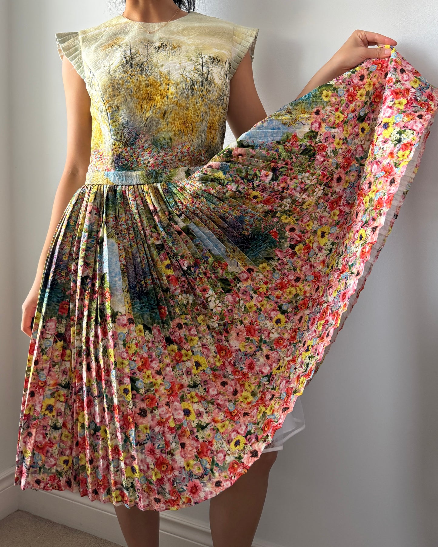 Couturissimo By Michael Cinco Green Floral Pleated Dress - Medium