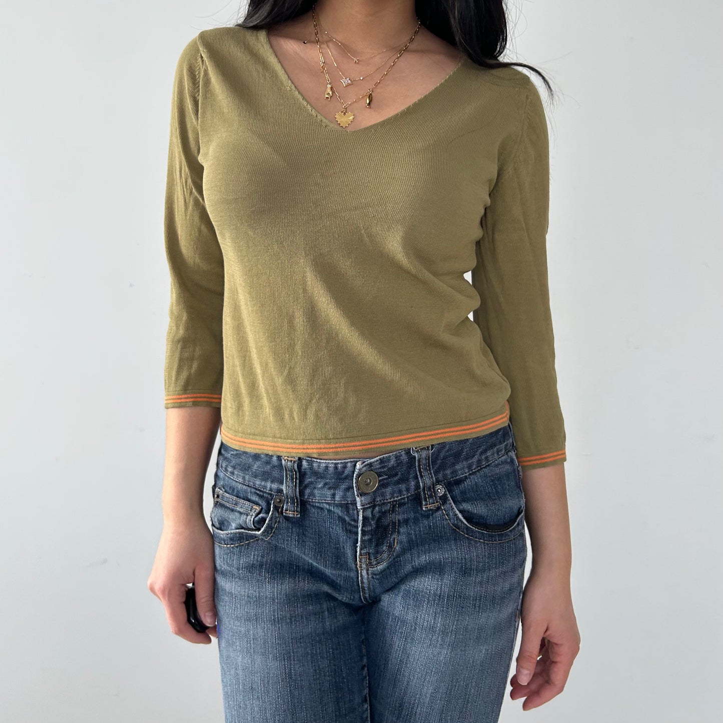 Lluís is Green V-Neck 3/4 Sleeve Top - Small