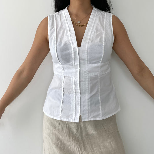 MODA International White Sleeveless Blouse - Small