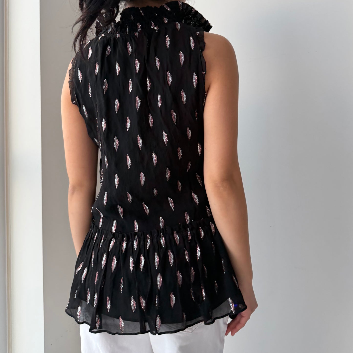 Parker Black Silk Sleeveless Ruffle Blouse - X-Small