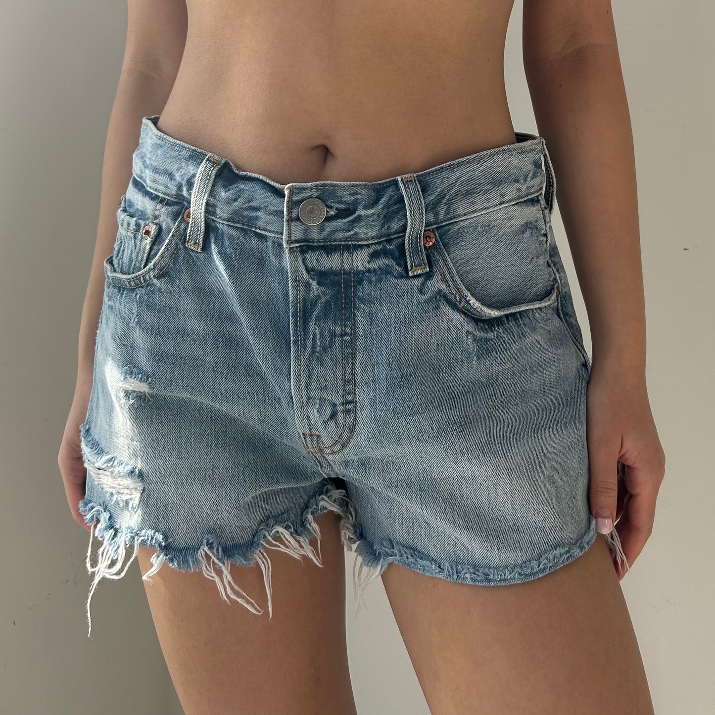 Levi’s 501 Blue Denim Cutoff Shorts - W28