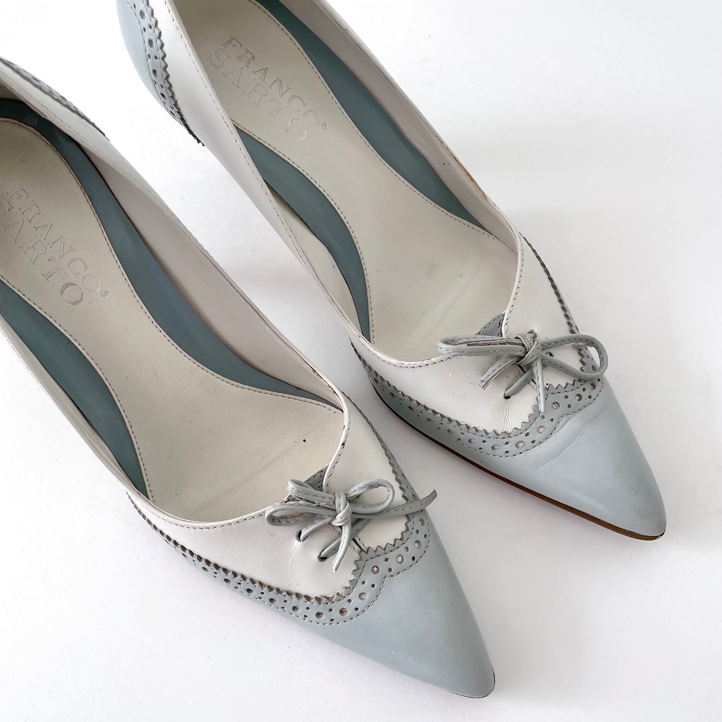 Vintage Franco Sarto Baby Blue and White Stiletto Heel Pump with Broguing - US 6M