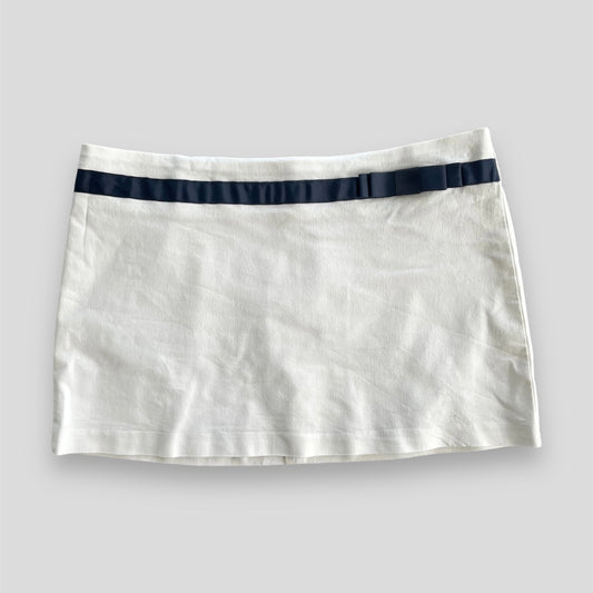 Vintage 2003 Forever 21 White Mini Skirt with Navy Ribbon - Large