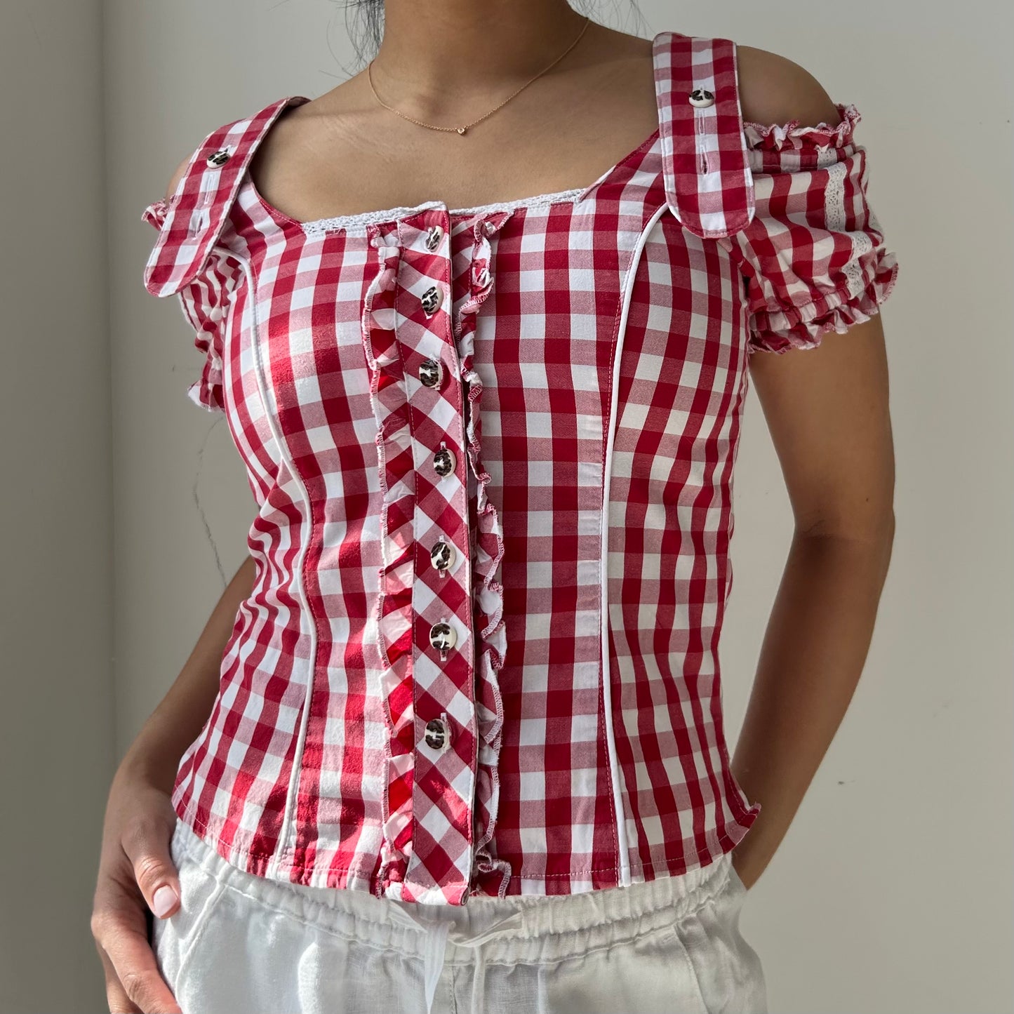 Spieth & Wensky Red Gingham Cold Shoulder Short Sleeve Blouse - X-Small