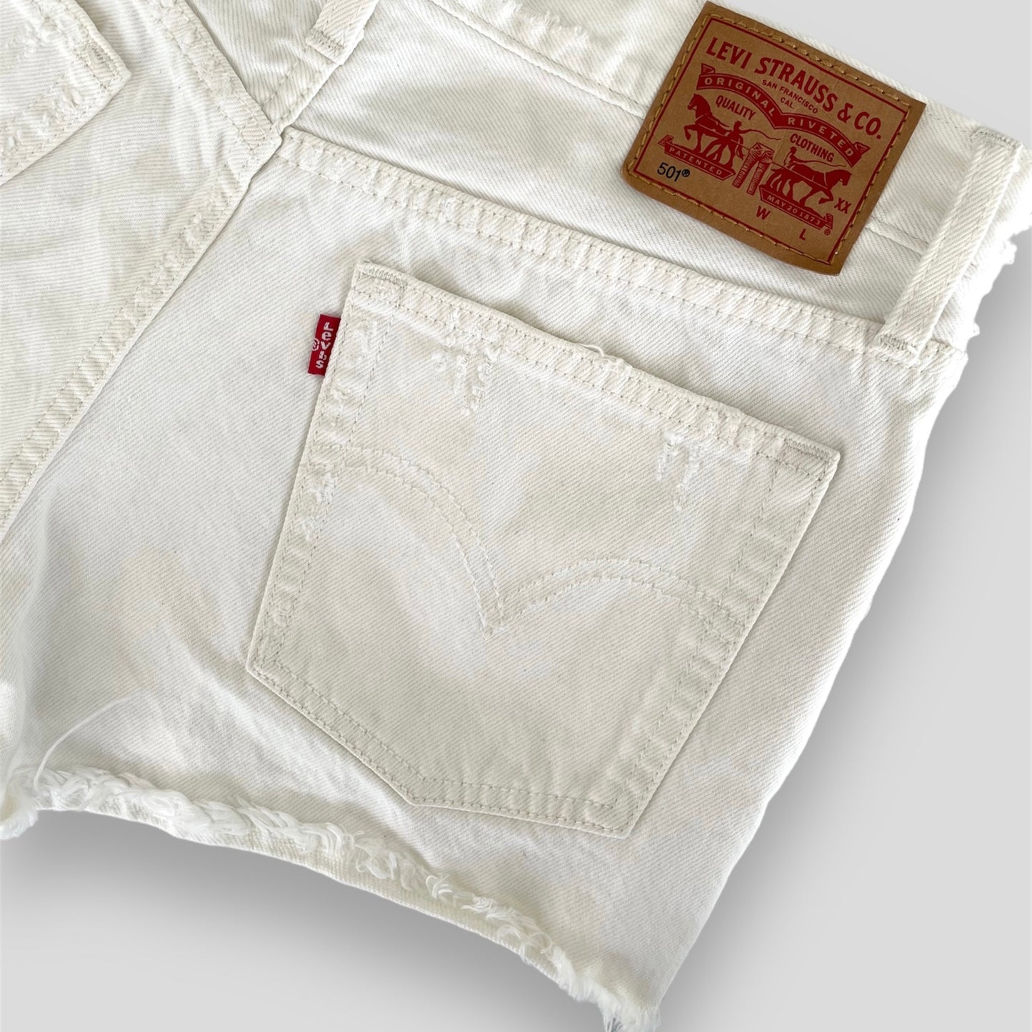 Levi’s 501 White Denim Cutoff Shorts - W28 (Fits Like W30)