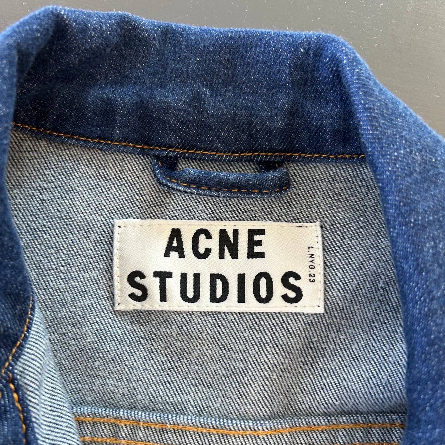 Acne Studios Blue And Cream Denim Trucker Jacket - X-Small