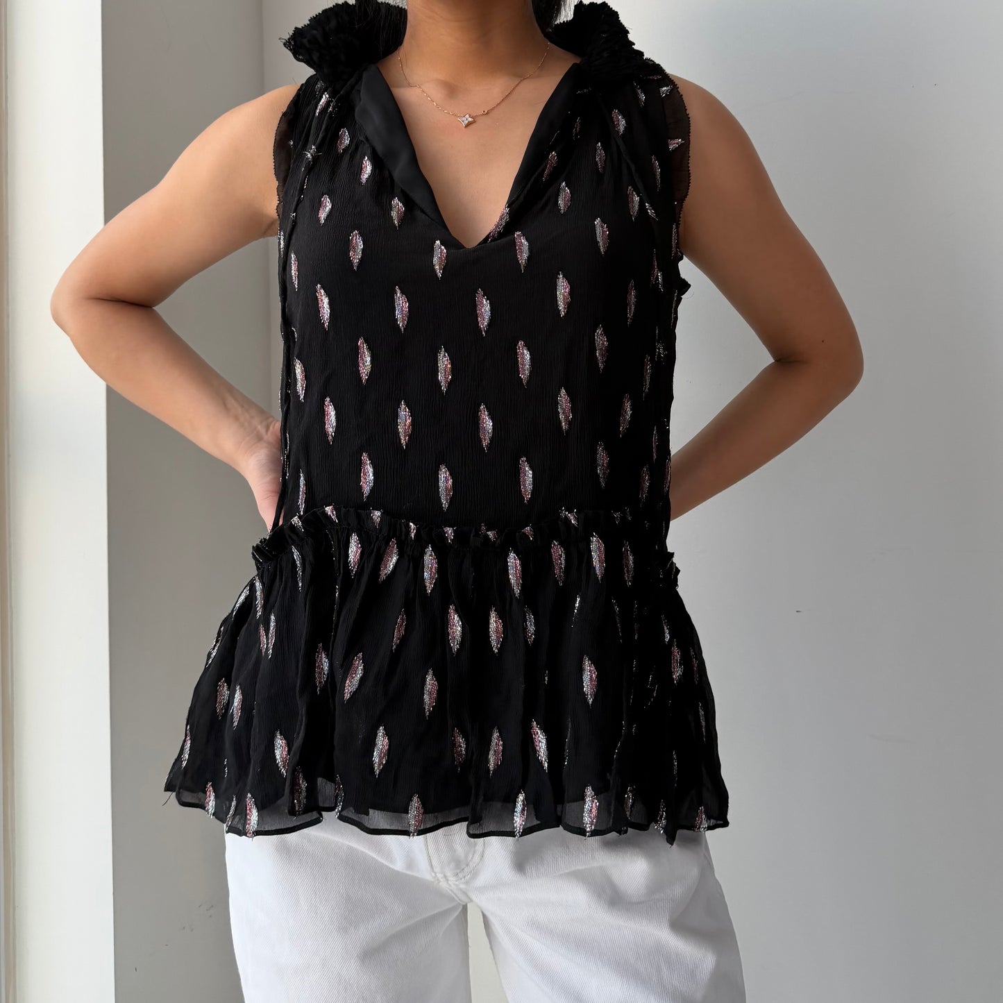 Parker Black Silk Sleeveless Ruffle Blouse - X-Small