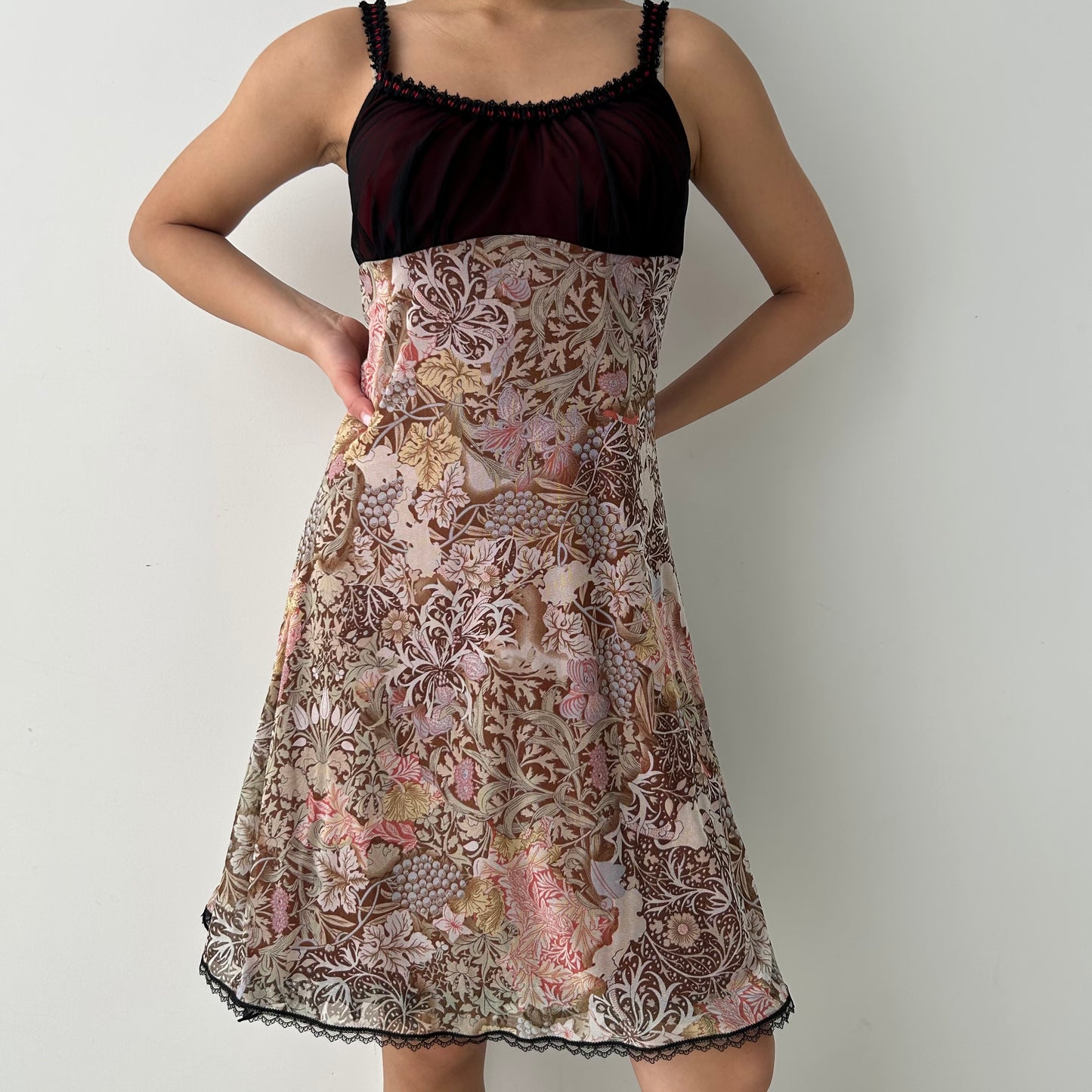 Kollontaï Black Mesh Bust Floral Slip Dress - Medium