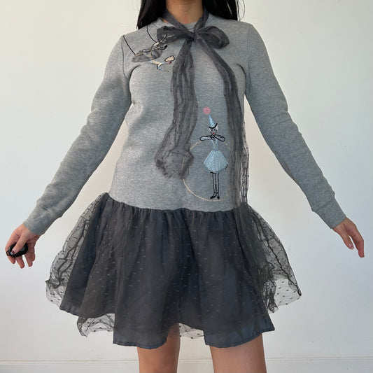 Red Valentino Pre-Fall 2015 Circus Embroidered Tulle-Layered Sweater Dress in Grey - X-Small