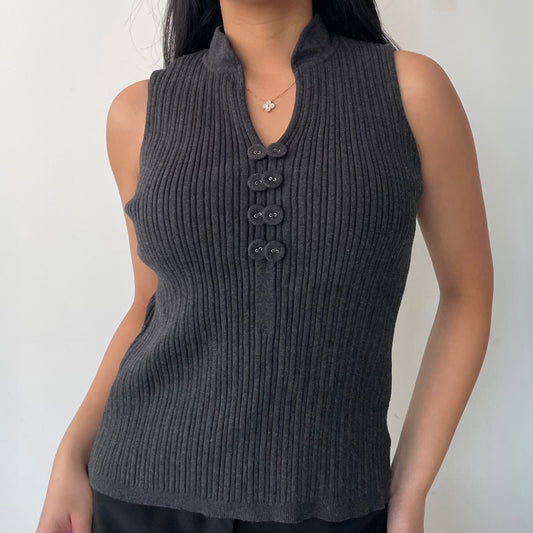 San Francisco Grey Sleeveless Ribbed Knit - Medium