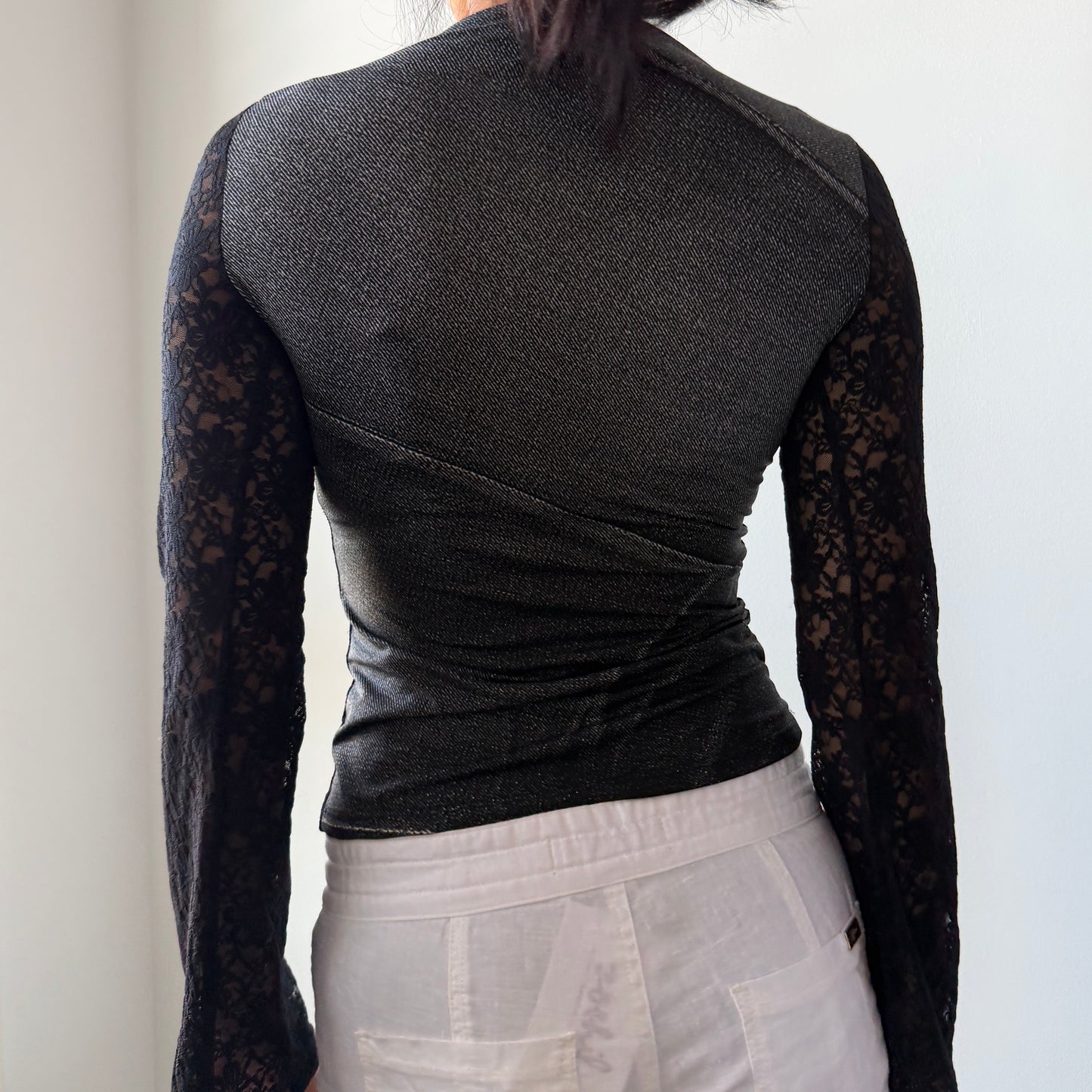 E. Loco Paris Black Lace Sleeve Square Neck Top - X-Small