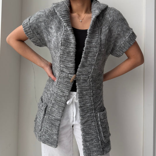 2000s Abercrombie and Fitch Grey Hooded Cable Knit Wool Cardigan - Medium