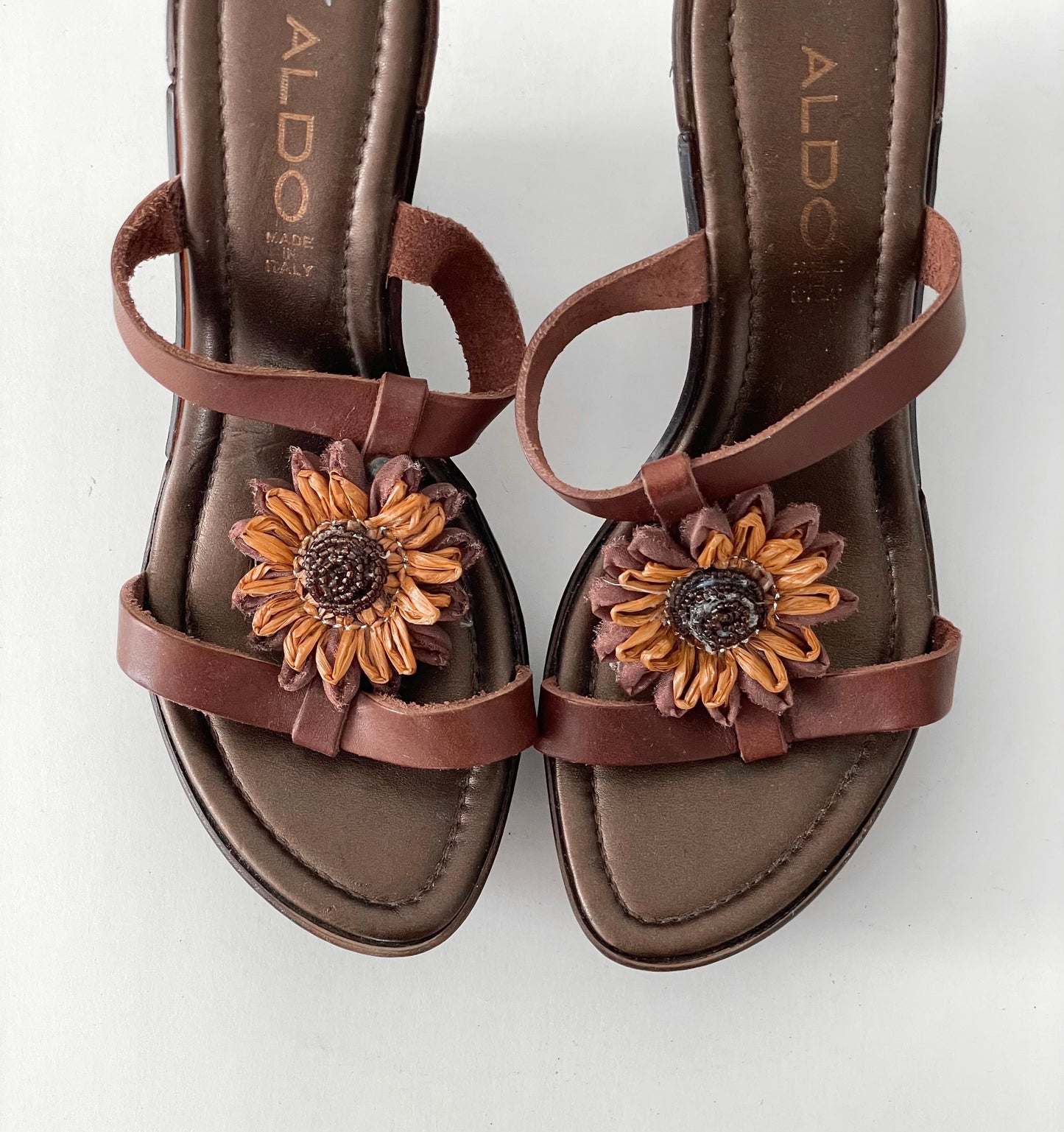 Vintage Aldo Brown Sunflower Platform Wedges - EU 38