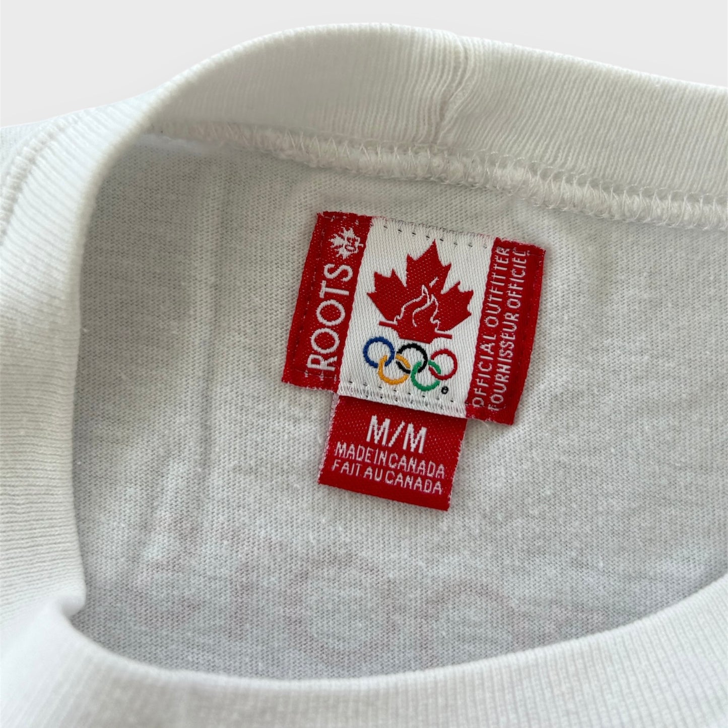 Vintage Roots White 'Canada' 2004 Olympics Tee - Small