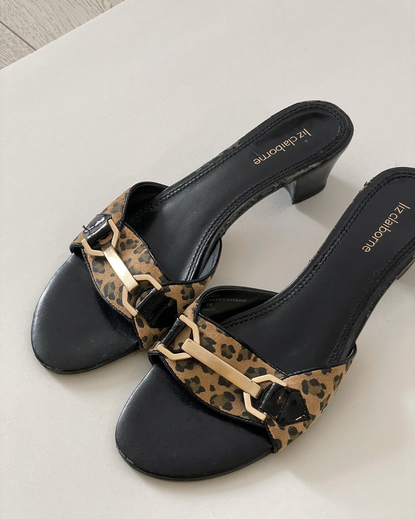 Liz Claiborne Leopard Print Kitten Wedge Heeled Mules - US 8