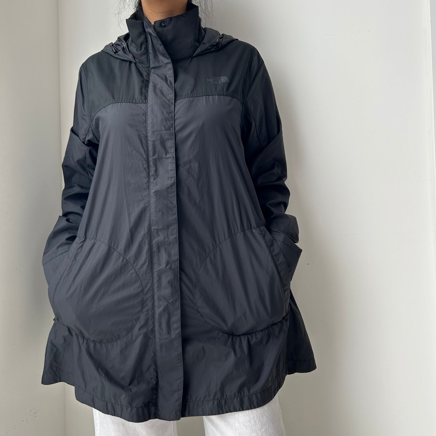 The North Face Black Hooded Lightweight Jacket - Medium