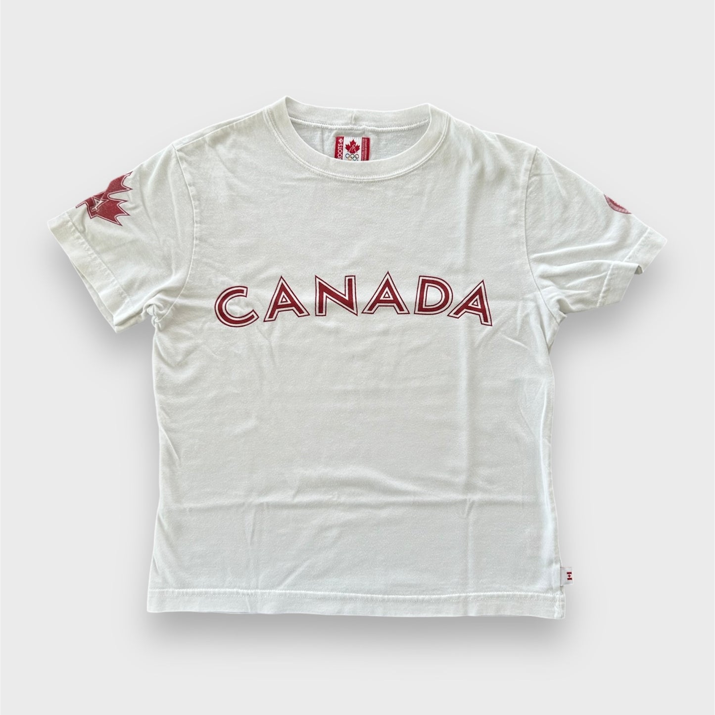 Vintage Roots White 'Canada' 2004 Olympics Tee - Small