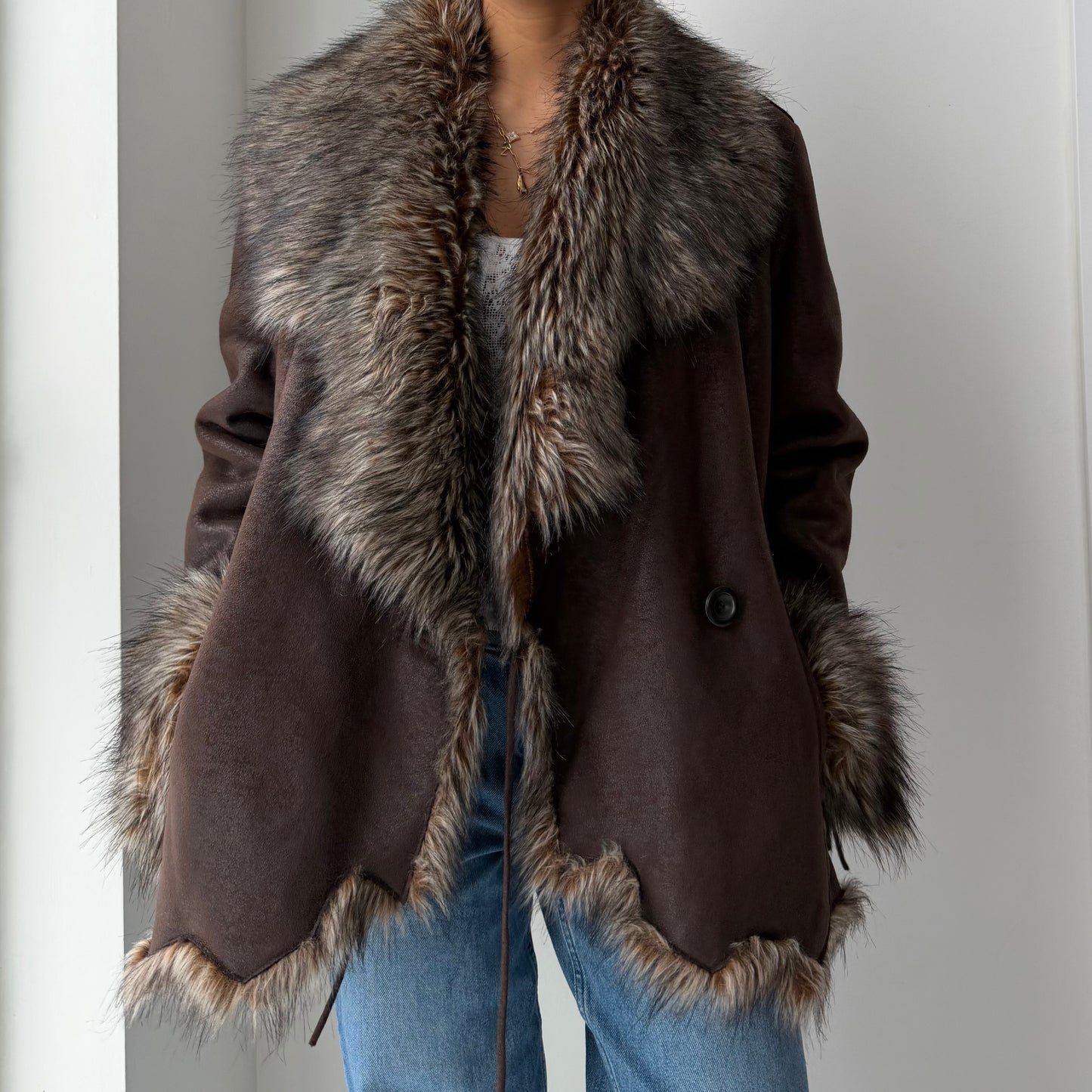 Novelti for Laura Petites Brown Faux Fur Trim Afghan Jacket - Medium