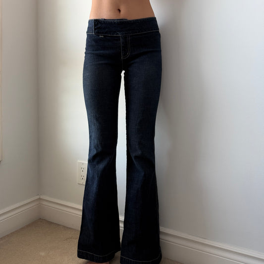 Early 2000s Mavi Dark Wash Flare Jeans - W26