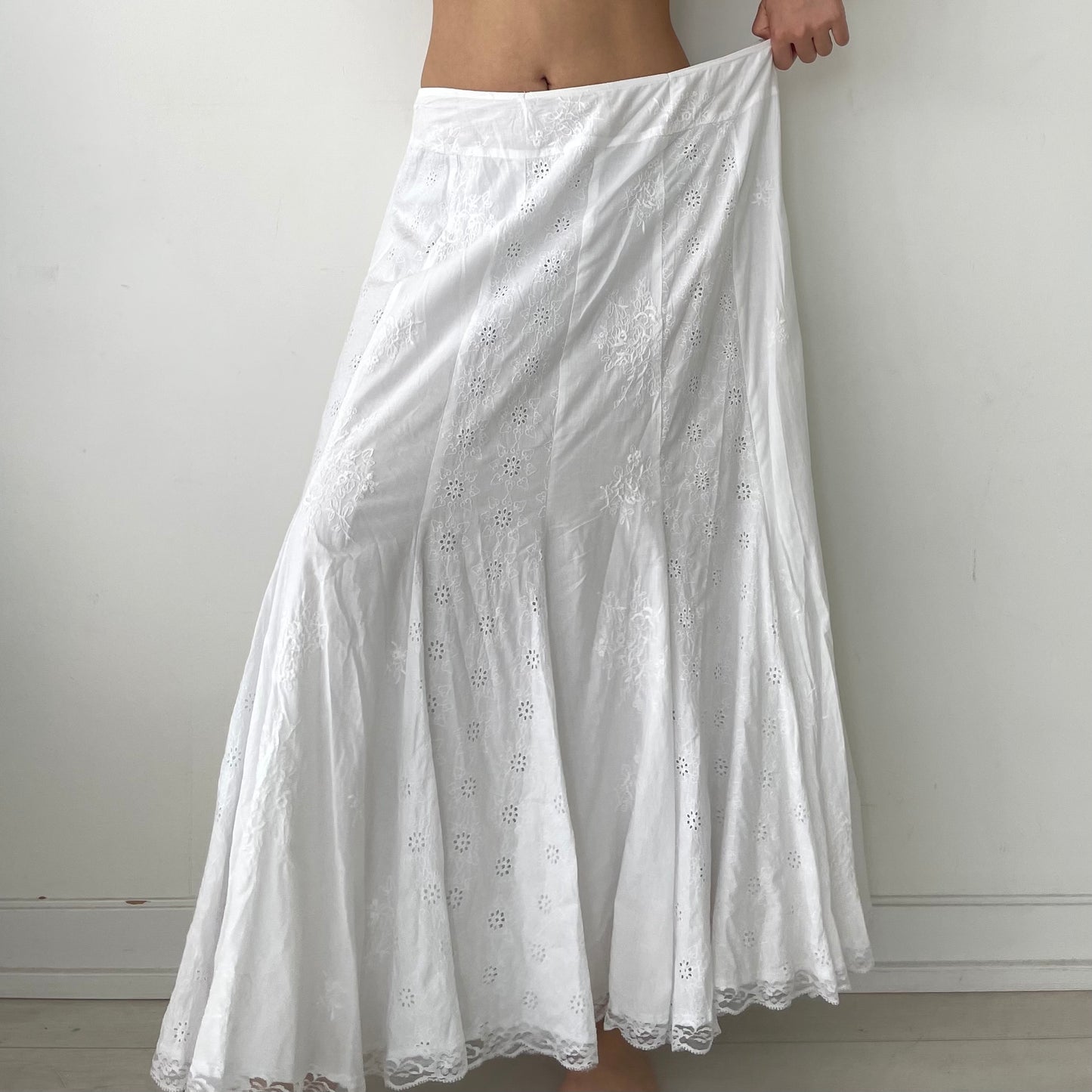 Tribal White Cotton Maxi Skirt - Large