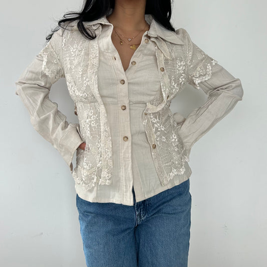 BNWT Mariagrazia Panizzi Beige Lace-Trimmed Button-Up Blouse - Small