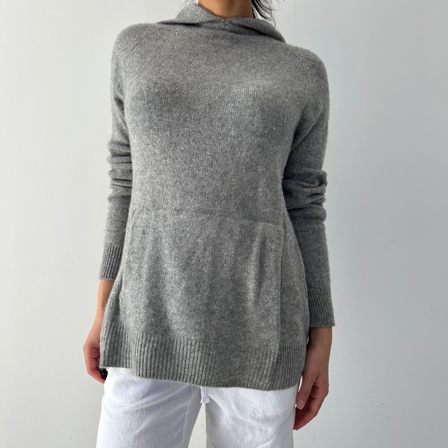 The Group by Babaton Grey Cashmere Hoodie - Medium