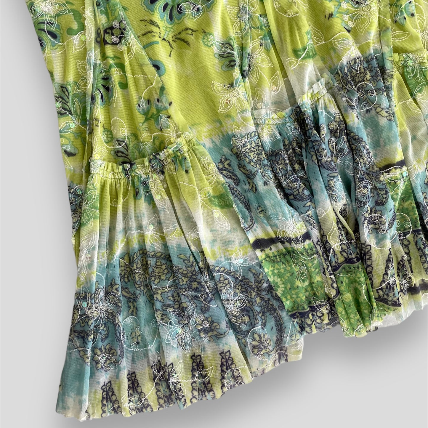 Patchington Green Mesh Overlay Sequin Floral Embroidered Fairy Midi Skirt - Large