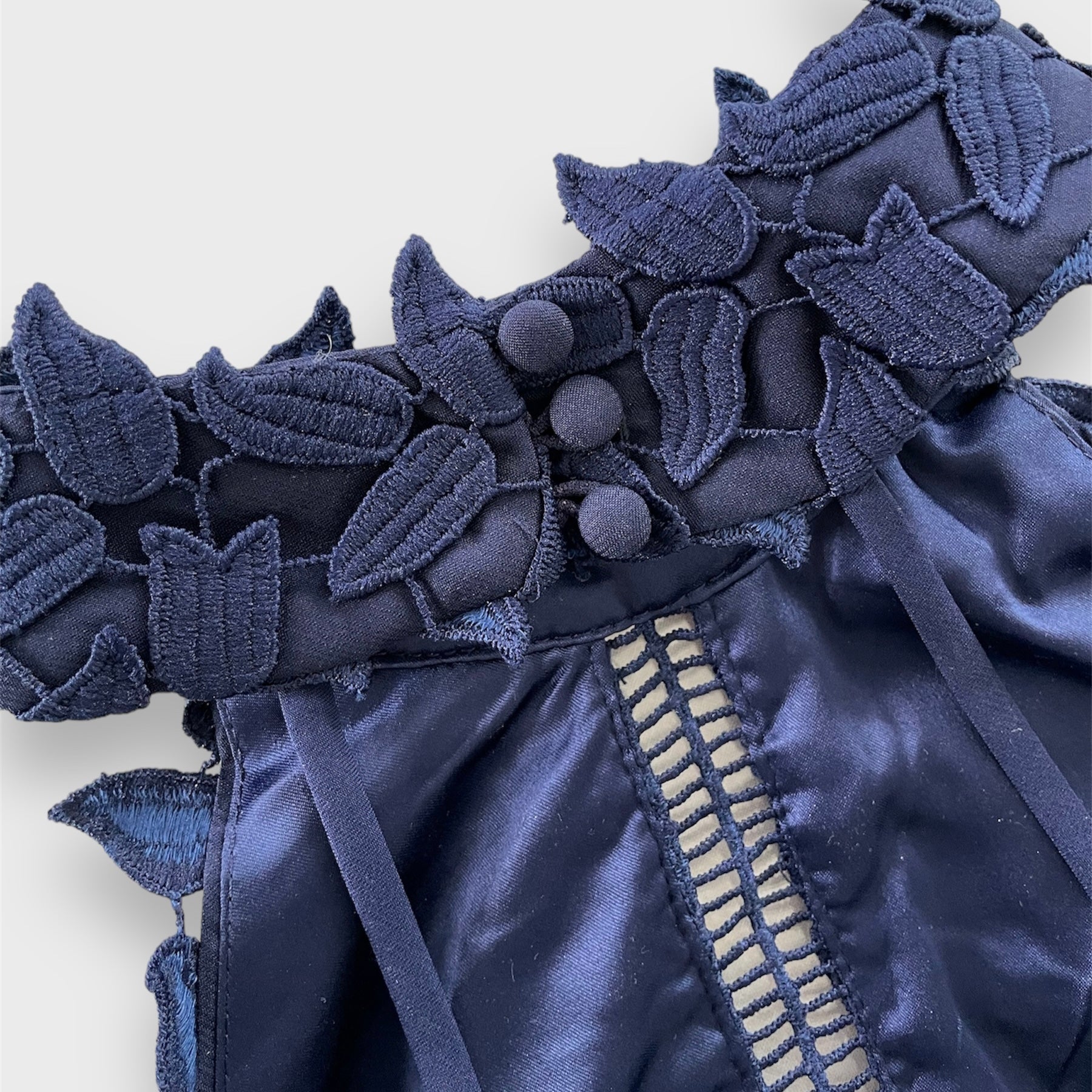Bardot Dark Blue Lace Halter Cocktail Dress - Small Zoehify Bardot Dark Blue Lace Halter Cocktail Dress - Small Zoehify