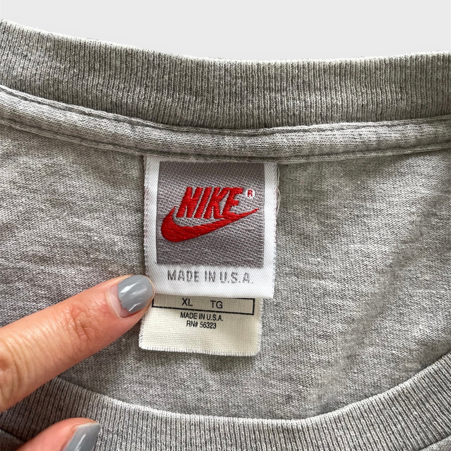 Vintage Early 1990s Nike Made in USA Grey Basketball Graphic Tee - X-Large