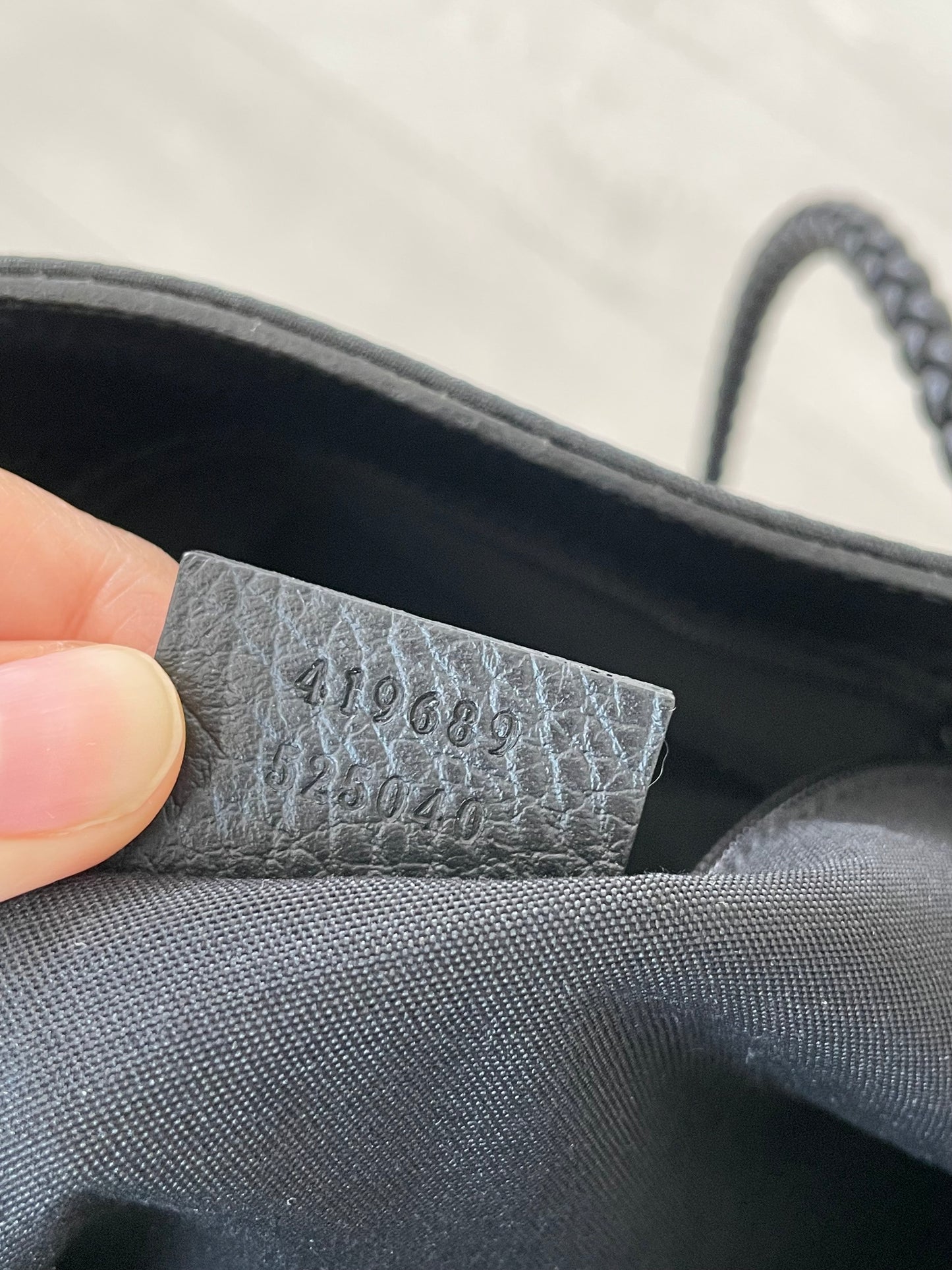 Gucci GG Nylon Gifford Tote in Black