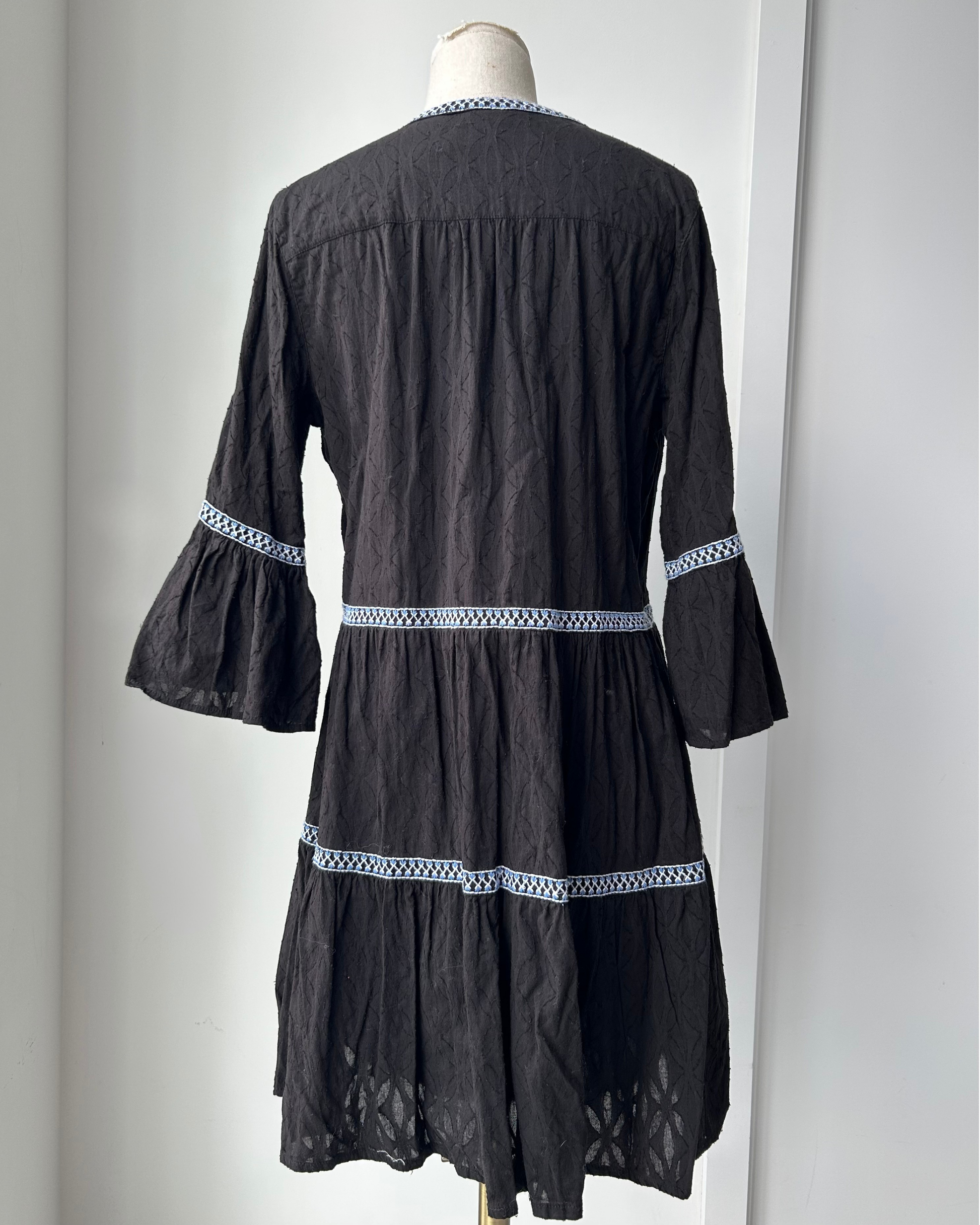 Tommy Bahama Black Long Sleeve Tunic Dress