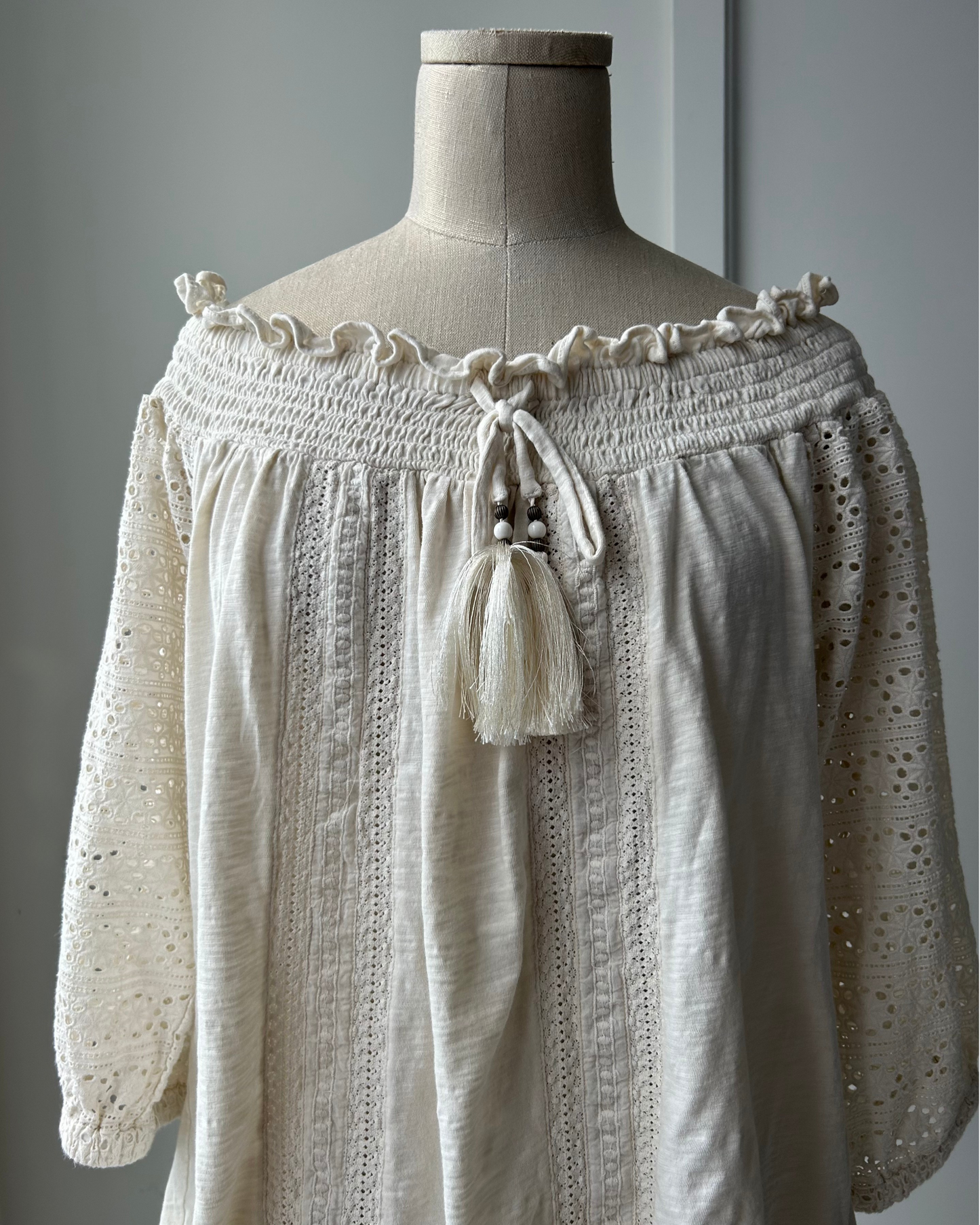 Lauren Ralph Lauren Cream Off Shoulder Eyelet Blouse - Large