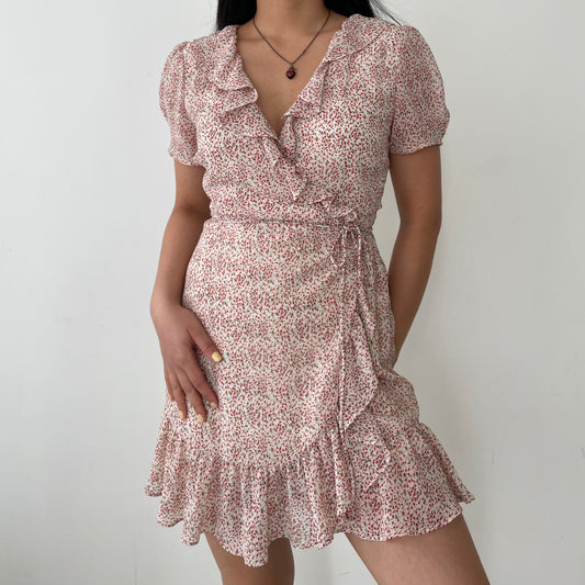 Sweet Pot Cream and Red Floral V Neck Short Sleeve Wrap Dress - Small