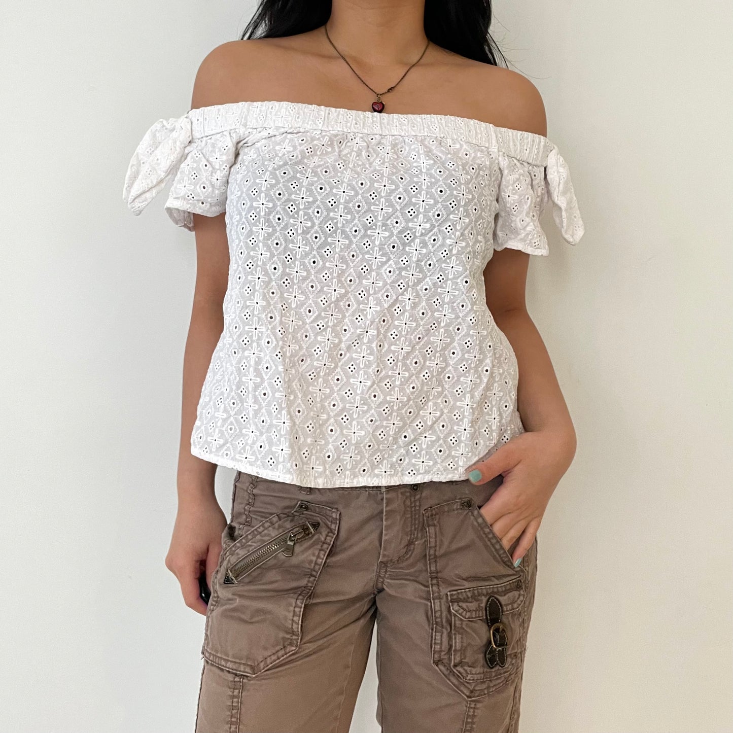 Abercrombie and Fitch White Broderie Anglaise Off Shoulder Top - Small