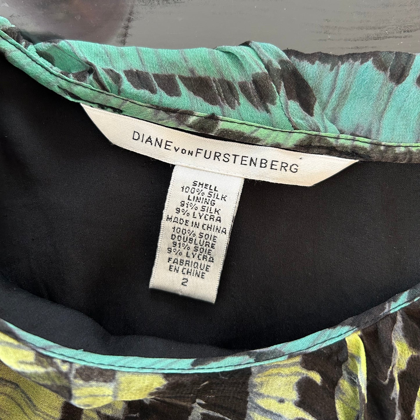 Diane Von Furstenberg Green And Blue Ruched Abstract Print Silk Dress - X-Small