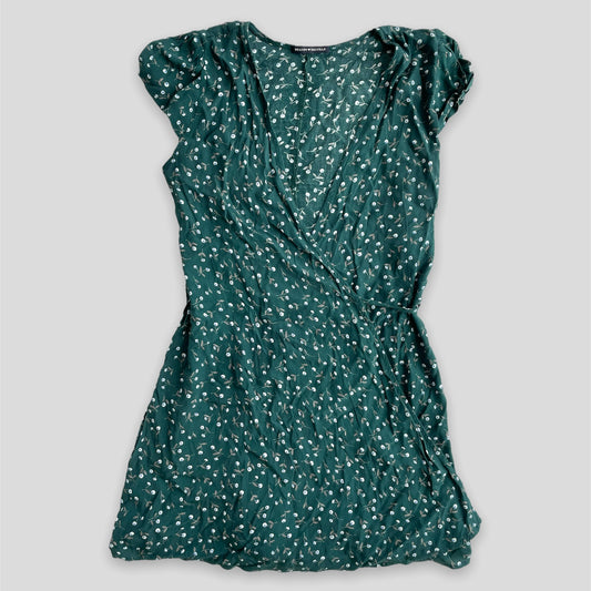Green Brandy Melville Wrap Dress - Zoehify