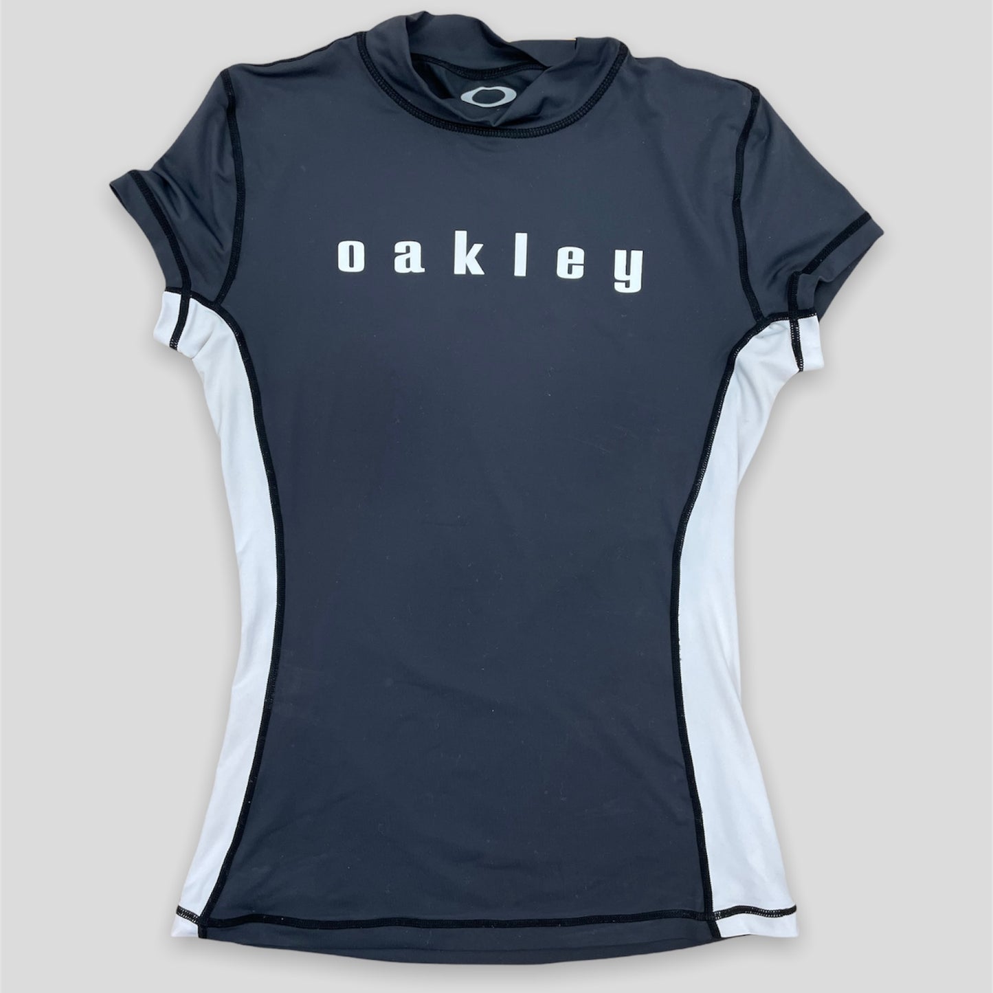 Oakley Rash Top - Zoehify 