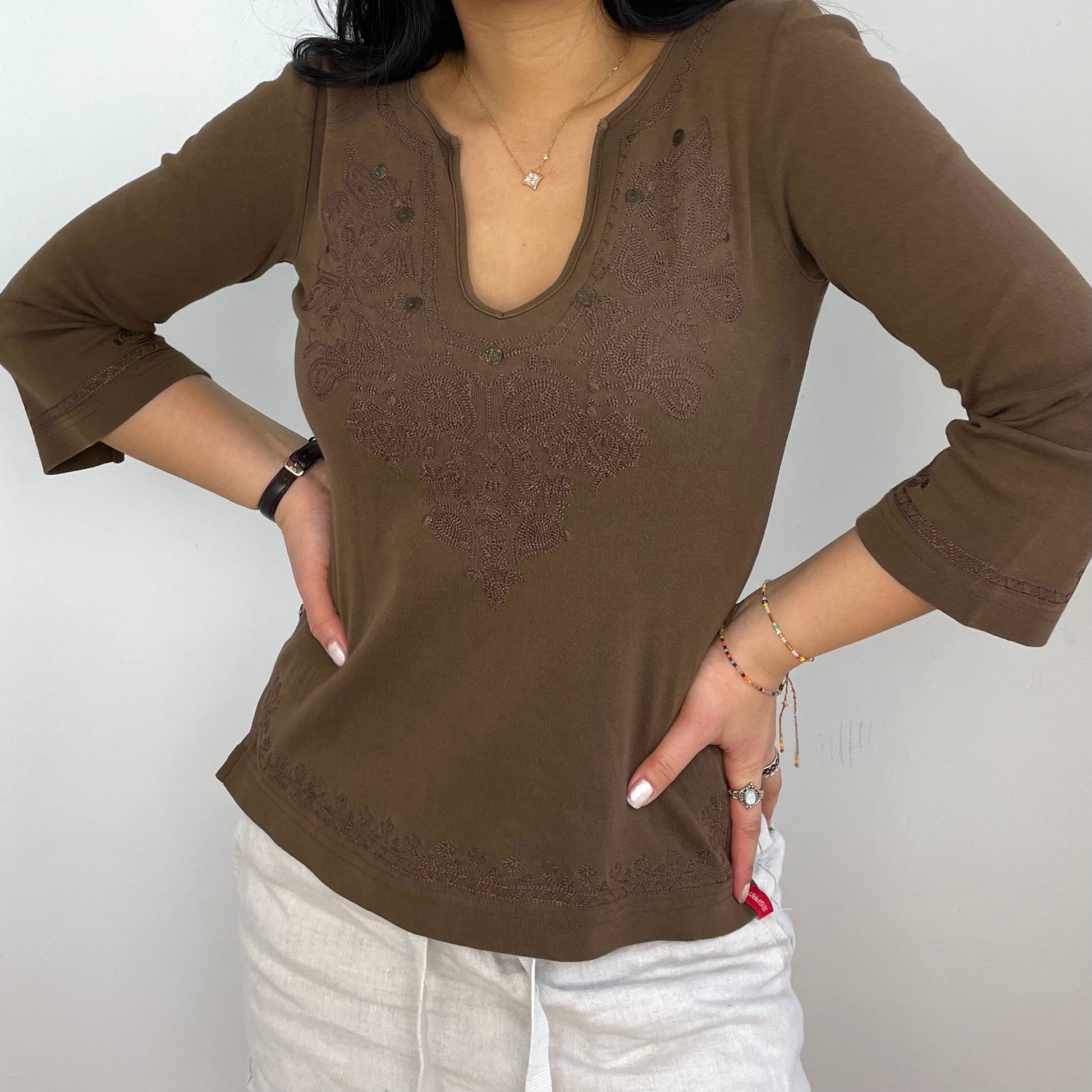 Brown Long Sleeved Tee - Zoehify 