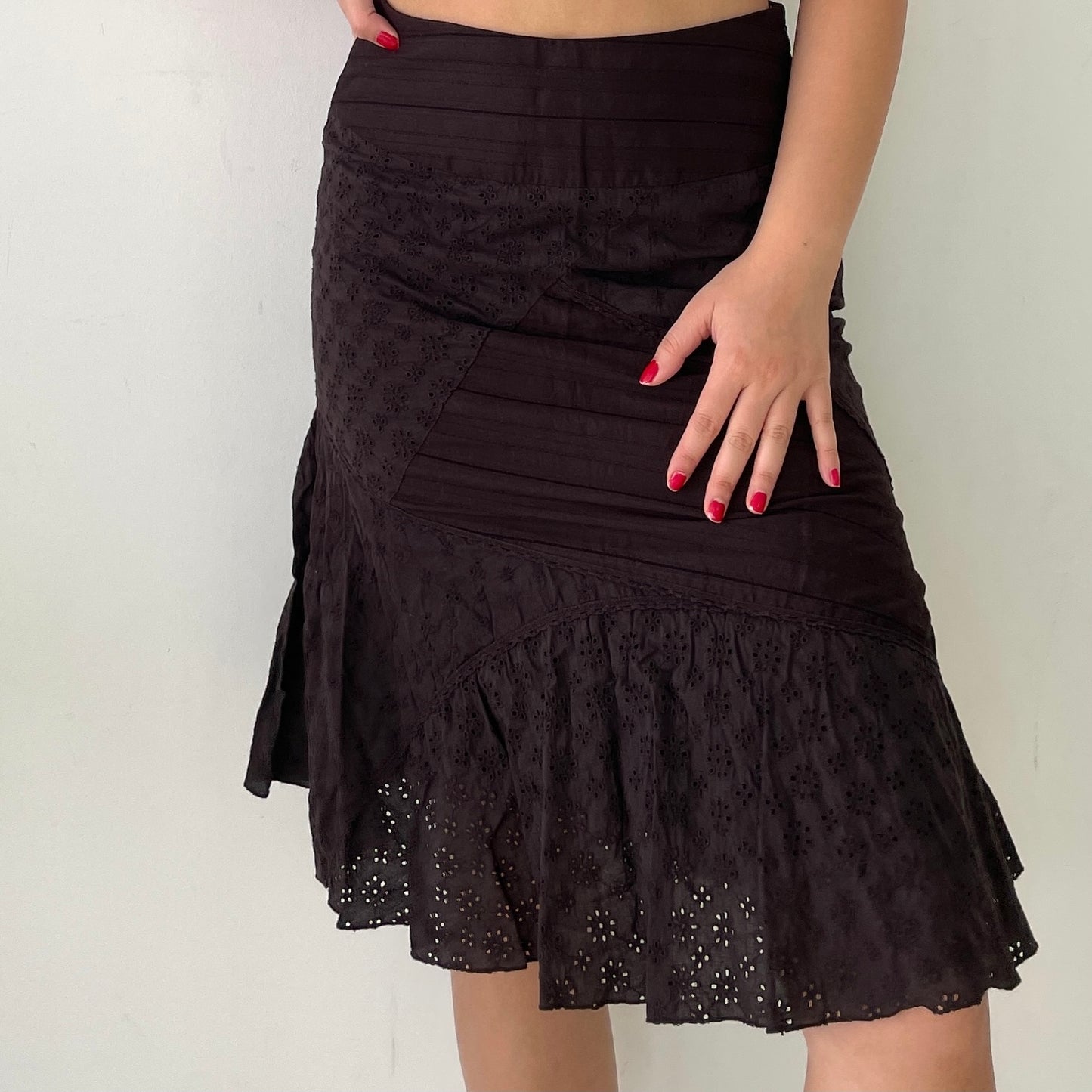 2000s Dynamite Brown Broderie Anglaise Midi Skirt - Small