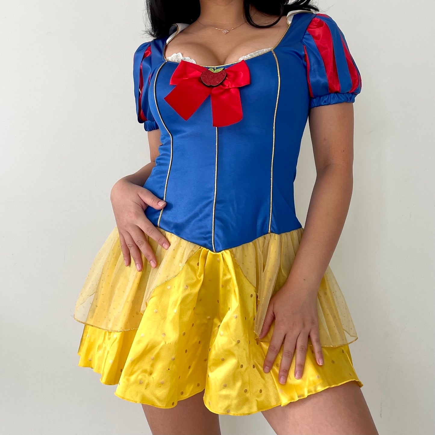 Snow White Halloween Costume