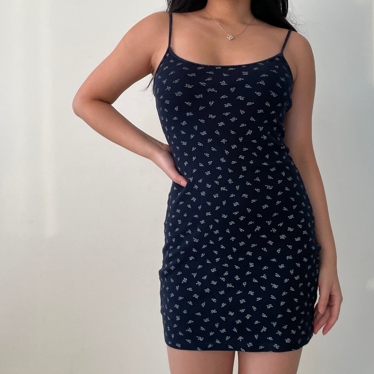 Brandy Melville Navy and White Floral Kyran Dress - X-Small/Small