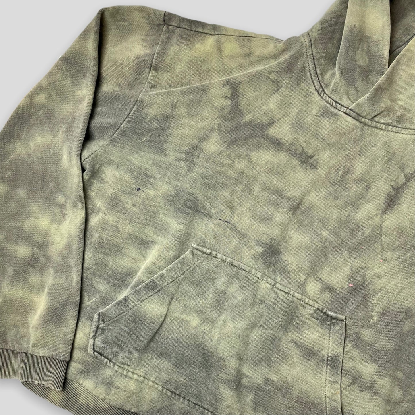 Urban Outfitters Army Green Tie Dye Hoodie - Zoehify 