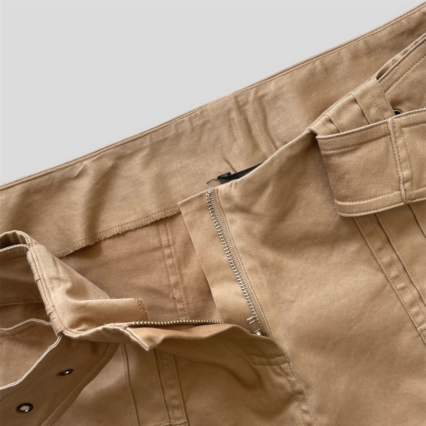 anne.x Khaki Beige Grommet Belt Flare Trousers - Medium